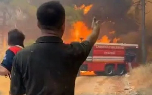 Çanakkale'deki yangında skandal! CHP'li müdür itfaiye aracını kendi yaşadığı siteye sevk etti